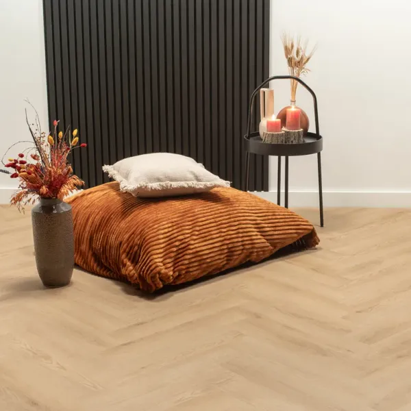 Image of: Floer Fischgrät Klick Vinyl – Natur Eiche